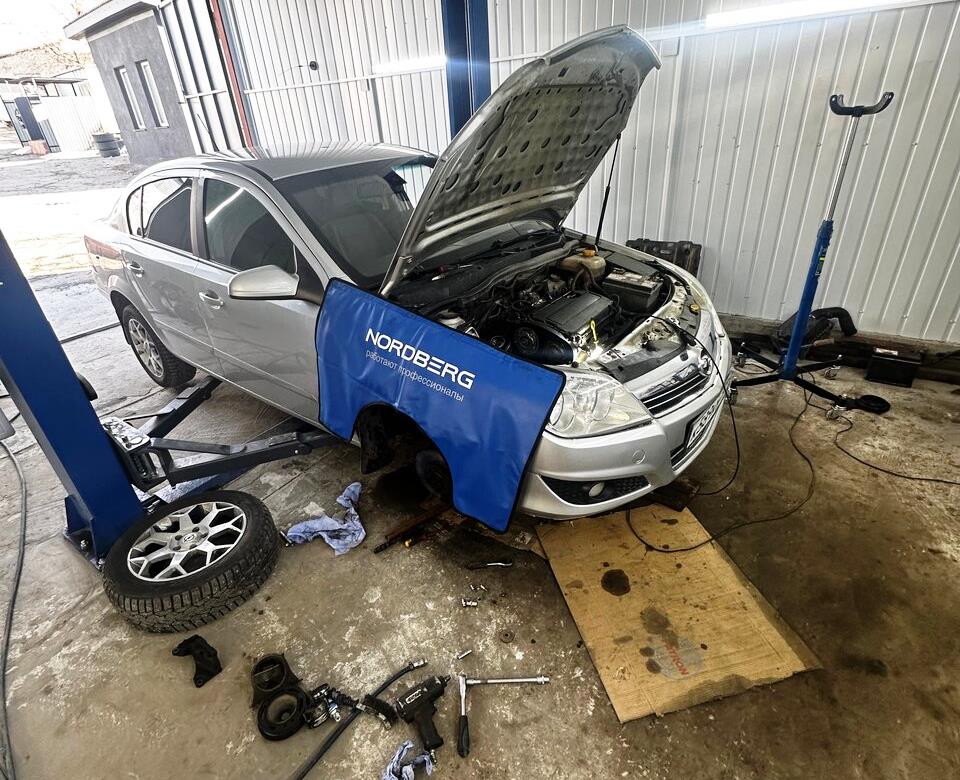 Opel Astra H